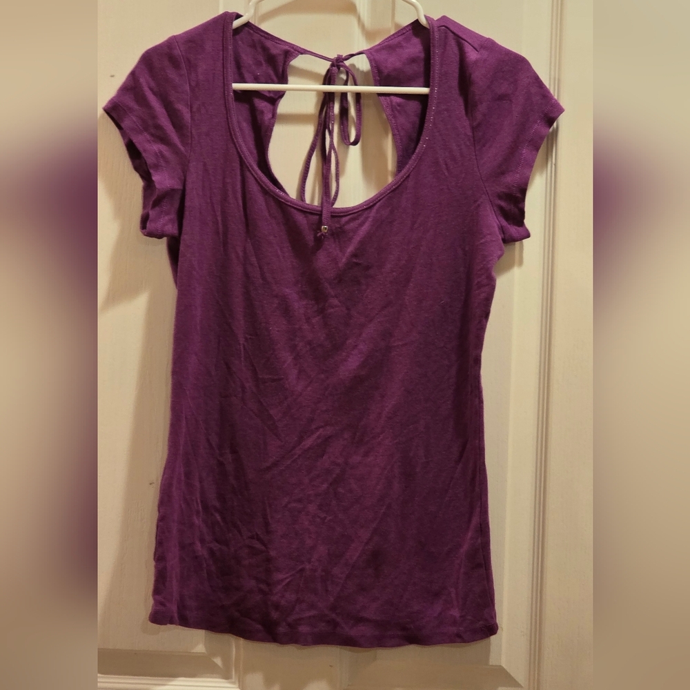 Express Sexy Basic Tee Sz. L. Plum Purple.